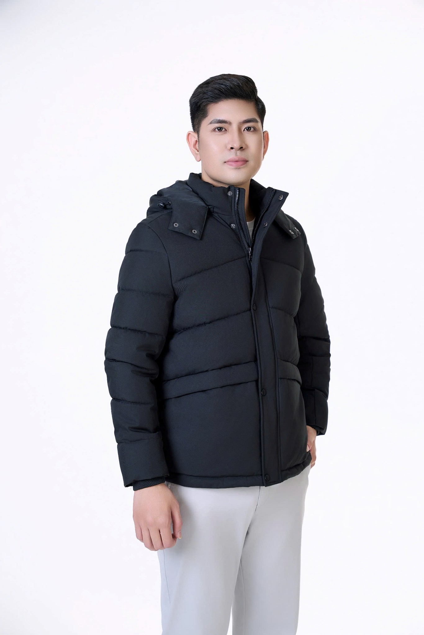 Ảnh của Áo jacket 3 lớp dáng ngắn